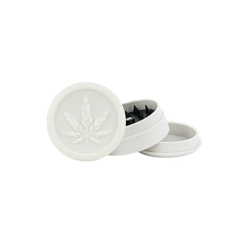 grinder b y n 3.webp